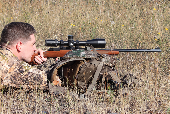 DEER SERIES · HUNTING